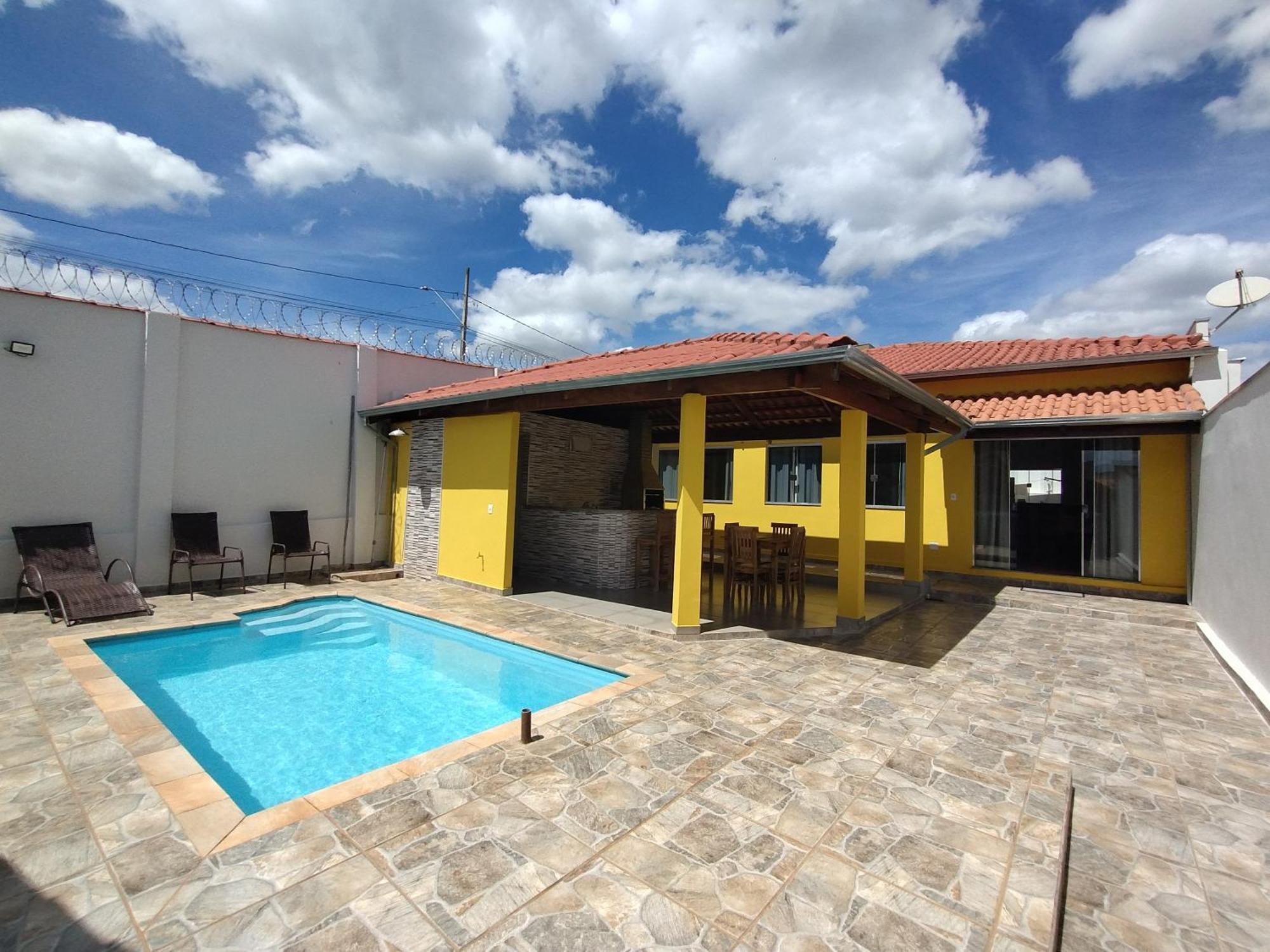 Pouso Oliveira Casa Sao Joao Batista do Gloria Exterior foto
